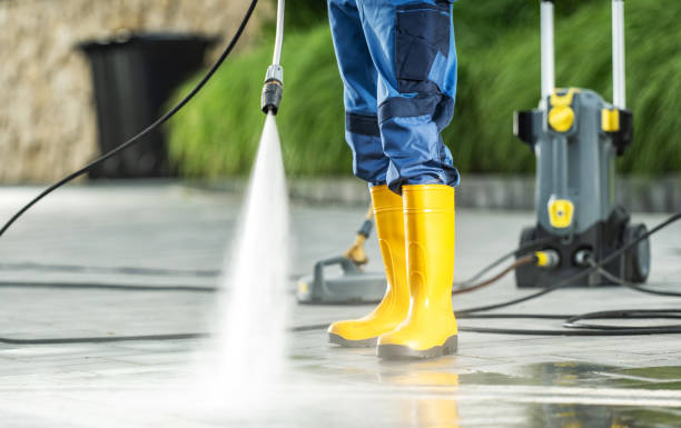 Best Sidewalk Pressure Washing  in Due West, SC